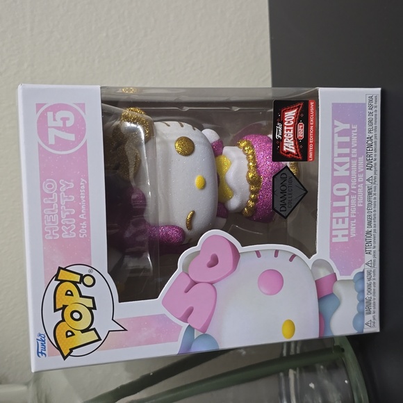 Funko Pop Hello Kitty Cake Glitter 50th Anniversary Target Exclusive - Picture 2 of 4